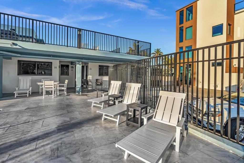Beachfront & Pool Near Marriott Hollywood Beach Bagian luar foto
